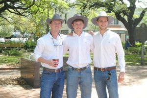 561830_10200476542623560_1349474811_n